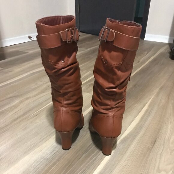 Greenwich Village Ladies Brown/Tan Leather Boots Size 9B - Picture 4 of 7